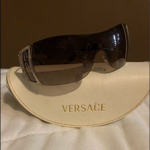 Brown Gradient Versace Sunglasses Model 2058-B